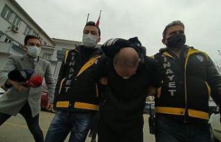 Bursa’daki sahte içki faciasında gözaltına alınan...