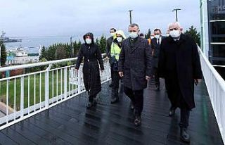 Büyükakın hizmete giren üst geçitte incelemelerde...