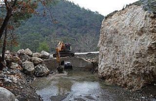 Büyükşehir, Çitdibi ve Yarbaş Çandır yolunu...