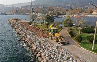 Büyükşehir, Hereke Sahili’nde çalışmalara...