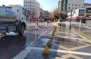 Büyükşehir temizlik çalışmalarına aralıksız...