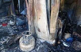 Çanakkale’de konteyner ev yangını: 1 ölü