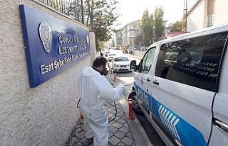 Çankaya Belediyesi’nden köşe bucak dezenfeksiyon