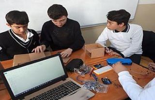 Çeşmeli öğrencilerin büyük başarısı