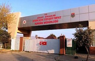 Cezaevine drone düştü, polis harekete geçti