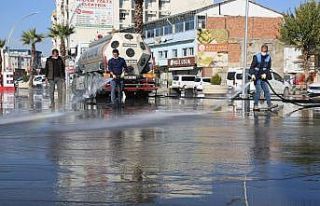 Cizre Belediyesi sokağa çıkma kısıtlamasında...