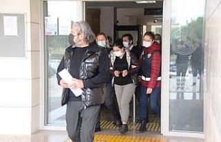 Çocuklarının gözü önünde kocasını öldüren...