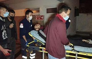 Covid-19 testinin pozitif çıktığını öğrenen...