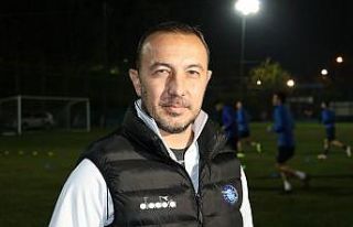 Cüneyt Dumlupınar: "Adana Demirspor defans...