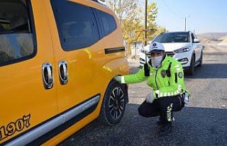 Darende’de kış lastiği denetimine ağırlık