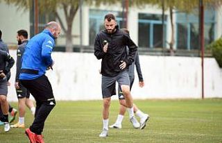 Denizlispor, 5 eksikle İstanbul yolcusu