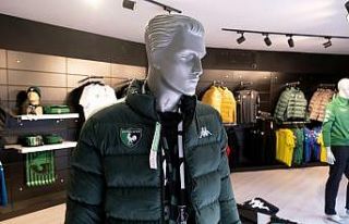 Denizlispor Store mağazası yeniden hizmete açıldı