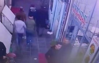 Deprem anında yaşanan panik anları güvenlik kameralarına...