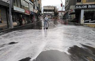Dilovası’nda cadde ve sokaklar dezenfekte edildi