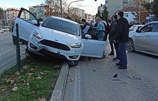 Direksiyon başında kalp krizi geçiren öğretmen...