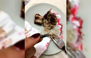 Doğum günü pastasından demir parçası çıktı