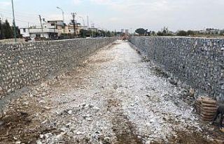 DSİ, Tarsus Nacarlı Deresindeki ıslah çalışmalarının...