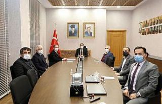 Dumlupınar heyetinden Vali Ali Çelik’e “teşekkür”...