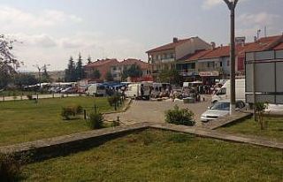 Dumlupınar’da halk pazarı kapatıldı