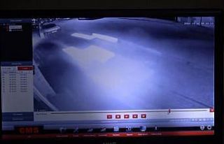 Ekiplerden kaçtı, dükkana ışık hızıyla böyle...