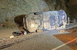 Elazığ’da otomobil takla attı, sürücü yaralı...