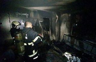 Elektrikli soba devrildi, ev kül oldu