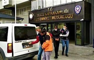 Elektronik eşyaları çalan 2 hırsız yakalandı