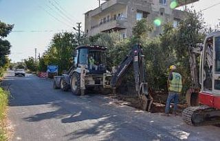 Elvanlı’daki içme suyu hattı çalışmalarında...