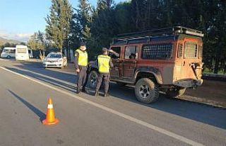 Emniyet kemeri denetiminde 114 araca ceza uygulandı