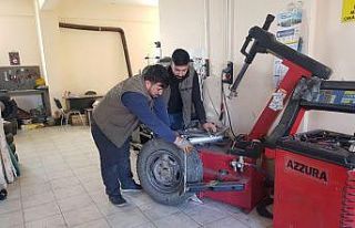 Engelleri aşarak kendi işini kurdu