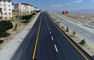 Erciş’te 80 bin ton üretimle yollar asfaltlandı