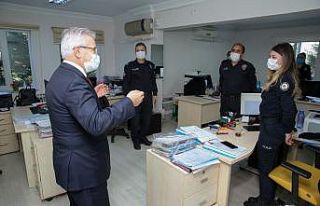 Erdem ve Arslan’dan polis merkezlerine yeni yıl...