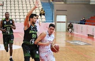 Erkekler Basketbol 1. Ligi: Kocaeli BŞB Kağıtspor:...