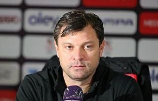 Ertuğrul Sağlam: "Üst lige çıkacağımıza...