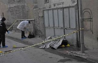 Eski eşini öldürüp kendini vuran şahıs hastanede...