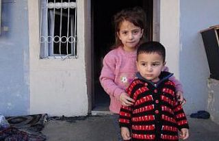 Evi yanan aile yardım bekliyor