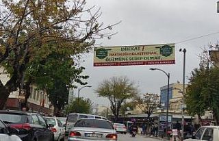 Eyyübiye’de virüsle ilgili uyarıcı afişler...