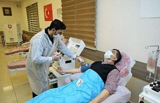 Fadıloğlu, kovid-19 hastalarına umut oldu