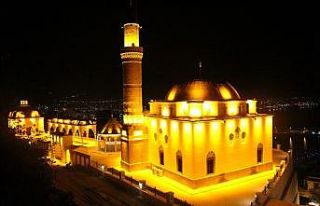 Finike Eroğlu Nuri Camii ibadete hazır