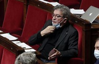 Fransa’da solcu lider Melenchon’dan hükümete...