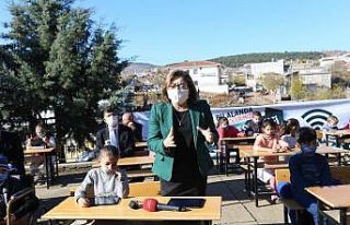 Gaziantep’te online eğitim alamayan öğrenci kalmayacak