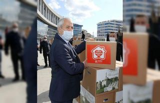 Gebze Belediyesi ihtiyaç sahibinin yanında