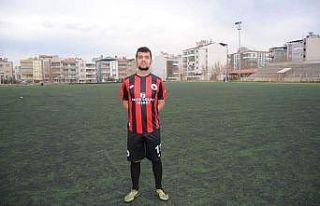 Genç futbolcu kansere yenildi