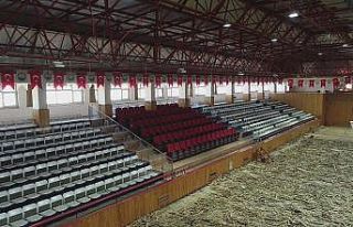 Gölbaşı Belediyesi, Cumhuriyet Kapalı Spor Salonu’nun...