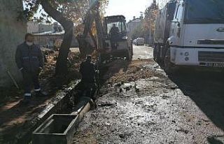 Gölbaşı Belediyesi İnönü Caddesine yağmur suyu...