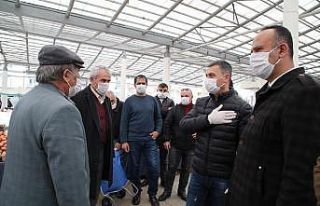 Gölbaşı Belediyesi semt pazarlarına kişi sınırlaması...