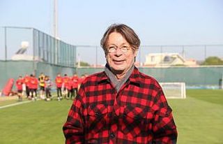 Göztepe Başkanı Mehmet Sepil’den depremzedelere...