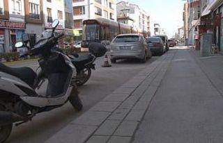 Gözü gibi baktığı ekmek teknesini hırsızlar...