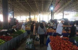 Hafta sonu kısıtlamaları pazaryerlerinin günlerini...