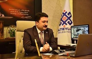 Hasan Avcı canlı derse katıldı